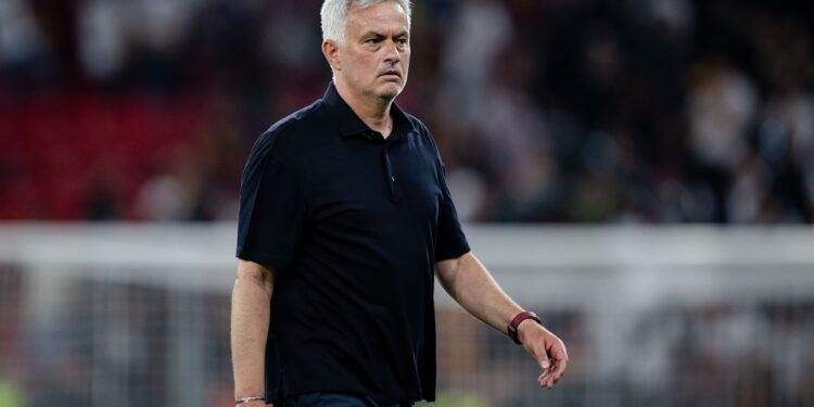 «Рома» продлит контракт с Моуринью до 2026 года (8 июня 2023 г.) — Новости футбола