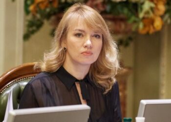 Унаслідок війни за кордон виїхали 8,2 мільйона українців — Шуляк