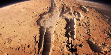 NASA провело прямую трансляцию над поверхностью Марса