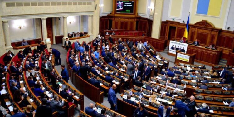 У Раді підтримали спрощення отримання статусу дитини, постраждалої від війни