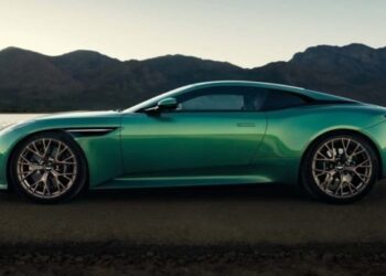 Представили новий суперкар Aston Martin — Автоновини