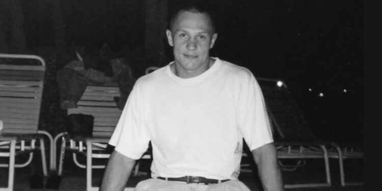 Российского боксёра подло убили в США. Закопали на заднем дворе мафиози