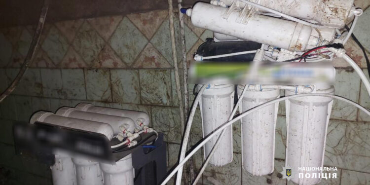 На Вінниччині два підпільні заводики більше не виготовляють підроблений алкоголь. ФОТО | Кримінальні новини