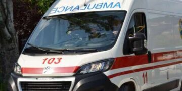 В Кривом Роге двухлетняя девочка выпала из окна