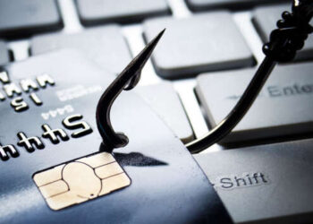 Как спасти свои деньги от мошенников – советы экспертов Госспецсвязи