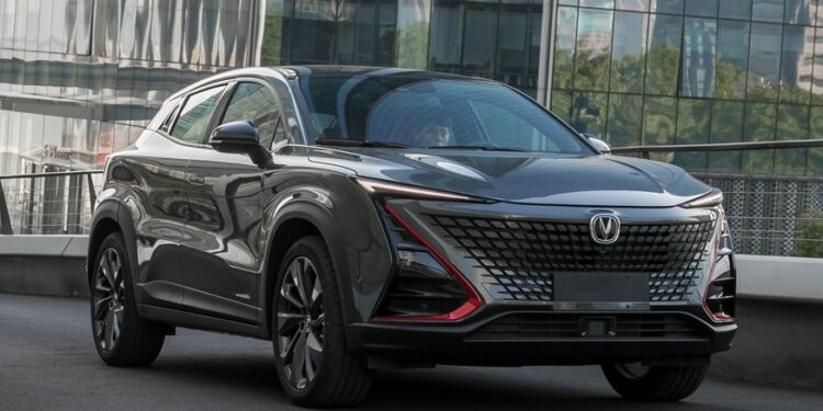 Changan рассказал о комплектациях российской версии кроссовера Uni-T. Цены известны — АВТО НОВОСТИ