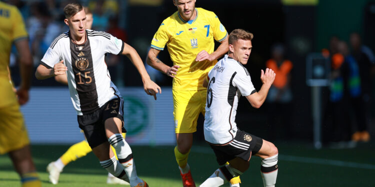 «Дырявая защита и счастье от 3:3 с Украиной», — немецкие СМИ обрушились с жесткой критикой на сборную Германии и её тренера (14 июня 2023 г.) — Новости футбола