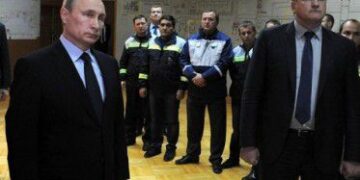Чому Путін не зміг включити електрику в Криму