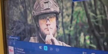 Украинские хакеры взломали эфир российских телеканалов в Крыму