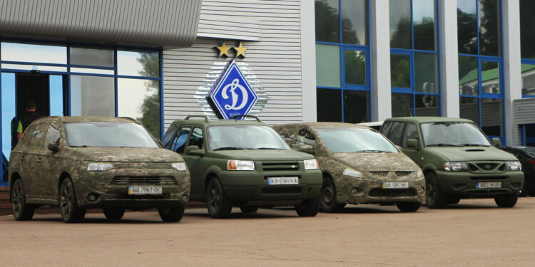 «Динамо» передало еще четыре внедорожника на нужды ВСУ (16 июня 2023 г.) — Новости футбола