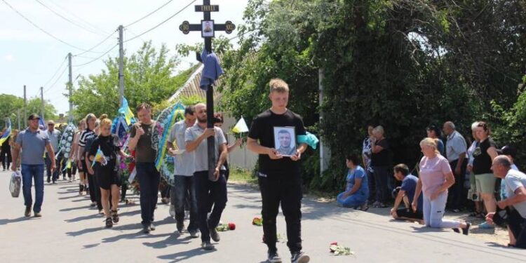 Ізмаїльський район провів в останню путь захисника України Данила Ніколаєва