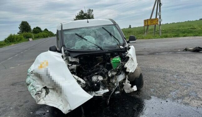 На Одещині розслідують обставини ДТП за участю вантажівки та легкового автомобіля — Новини Одеської області