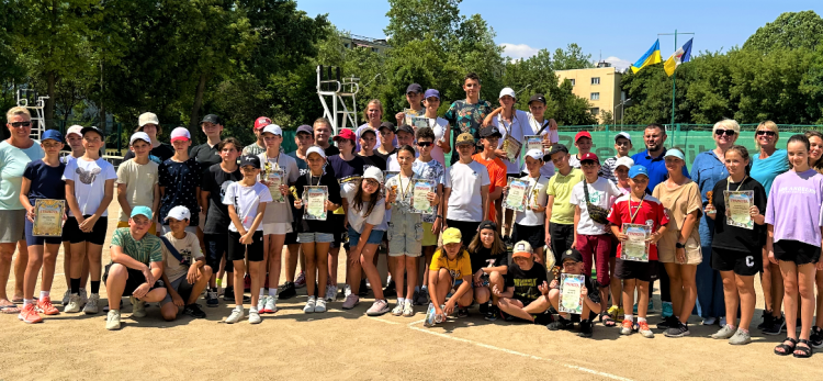 На першості міста з тенісу: підсумки