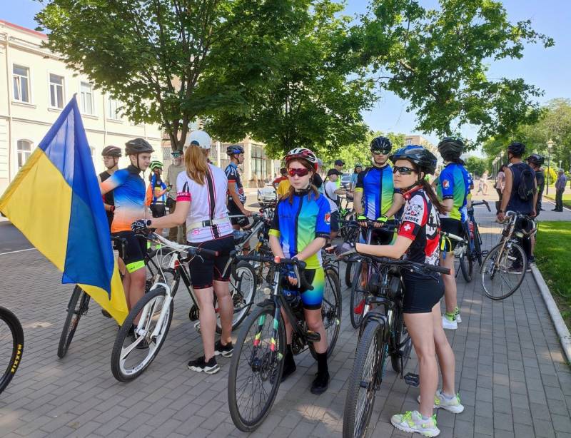 Найяскравіше свято літа - День захисту дітей, незважаючи на воєнний час, був відзначений в Ізмаїлі досить широко - Місто 24