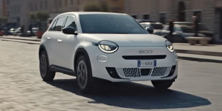 Новый Fiat 600: субкомпактный кроссовер польской сборки, родня Jeep Avenger — АВТО НОВОСТИ