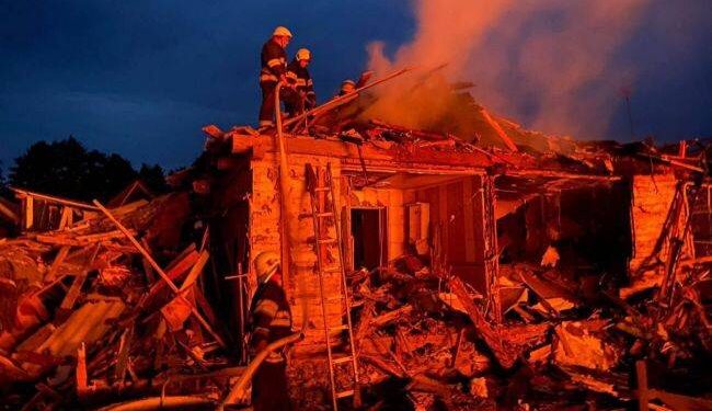 Ракетами та дронами. Що відомо про нічний удар росіян по Україні