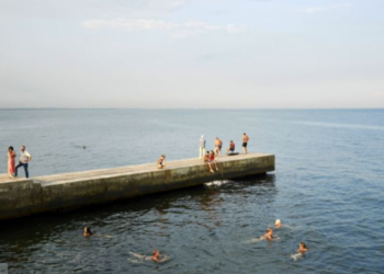 Сальмонела, холероподібні вібріони, рота- та астравіруси: вода у відкритих водоймах Одещини несе реальну загрозу життю