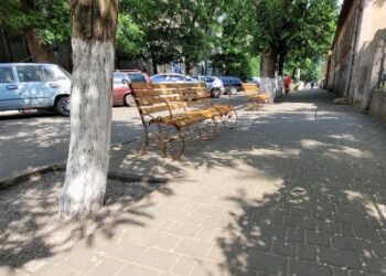 В містечку на Одещині облаштовують місця для відпочинку | Надзвичайні події Одесса та область