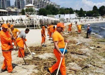 В Одесі та області заборонять купання та вилов риби