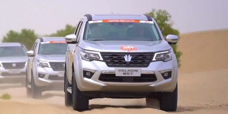 Внедорожник Nissan Terra превратился в Paladin: турбомотор и новый салон в старом кузове — АВТО НОВОСТИ