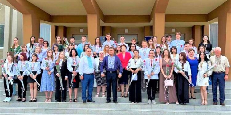 Золотий фонд Ізмаїла: у випускників 2023 року випуску – рекордна кількість медалей!