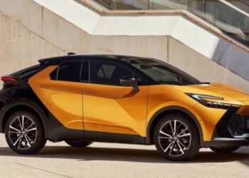 Toyota представила нове покоління кросовера — Автоновини