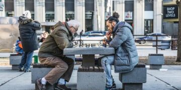 Дві пенсії в Україні: хто отримає подвійні виплати