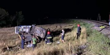 Под Одессой эвакуатор с Lexus попал под поезд, погибли люди