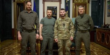 Президент зустрівся з головним майстер-сержантом бригади «Маґура» Валерієм Маркусом