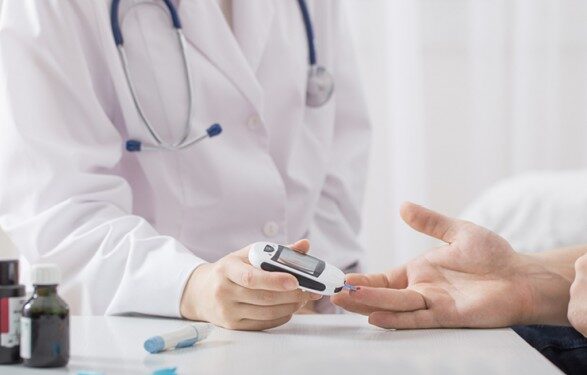 Исследование предполагает, что примерно один из 20 новых случаев диабета может быть связан с COVID