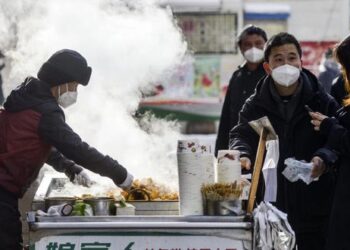 Потеря обоняния из-за длительного COVID связана с изменениями в мозге — исследование