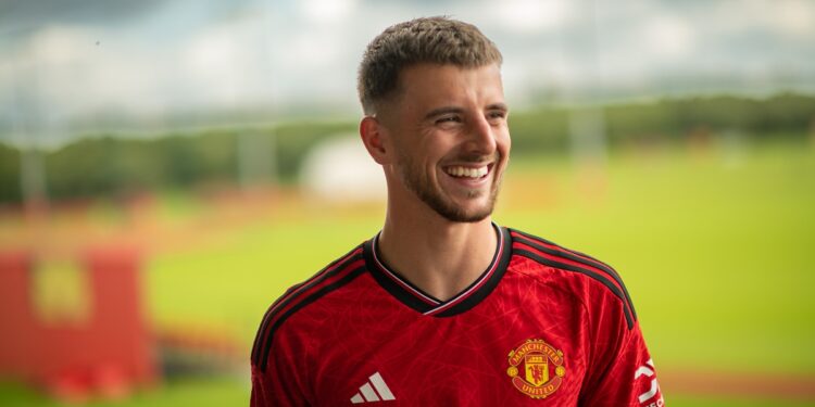 «Манчестер Юнайтед» объявил о трансфере Маунта (5 июля 2023 г.) — Новости футбола