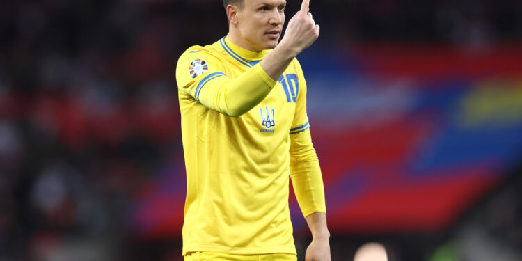 Коноплянка подписал с «Клужем» контракт на один год (25 июля 2023 г.) — Новости футбола