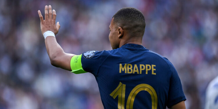 ПСЖ поставил ультиматум Килиану Мбаппе (7 июля 2023 г.) — Новости футбола