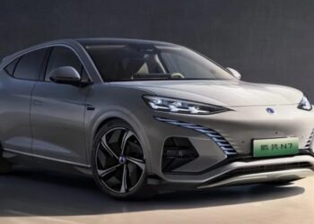 Понад 20 тисяч клієнтів Denza зробили передзамовлення на новий N7 — Автоновини