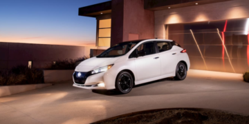 Оновлений Nissan Leaf має старий зарядний роз’єм — Автоновини