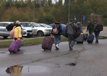 Не хотят работать: украинских беженцев в Финляндии начнут лишать пособий