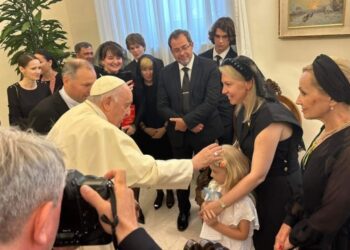 Дружини українських дипломатів зустрілися з Вселенським Патріархом і Папою Римським