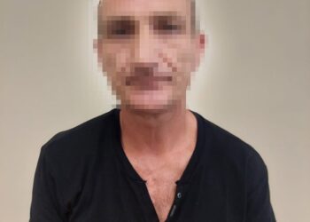 Кому війна, кому марихуана — на Херсонщині поліцейські викрили наркоплантатора. ФОТО | Кримінальні новини