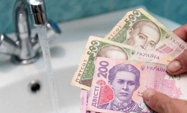 Ціну на воду в Україні з 1 липня можуть і не підвищити