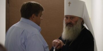 Суд узяв під варту митрополита УПЦ МП Павла Лебедя із заставою понад 33 мільйони