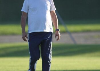 Баттл Игоря Суркиса и Назара Волошина (ВИДЕО) (16 июля 2023 г.) — Новости футбола