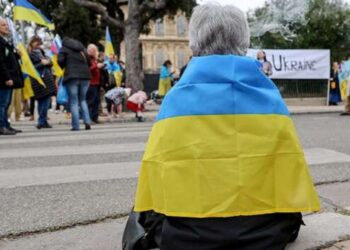 Украинским беженцам в Румынии начали массово блокировать счета и соцвыплаты