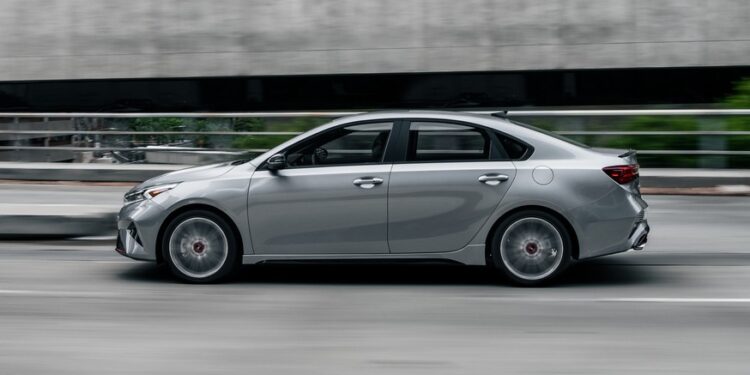 Kia Cerato следующего поколения удивит дизайном: новые кадры — АВТО НОВОСТИ