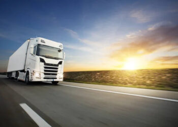 На Одещині заборонили рух вантажного транспорту у спеку — Новини Одеської області