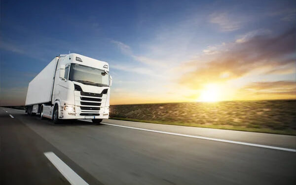 На Одещині заборонили рух вантажного транспорту у спеку — Новини Одеської області