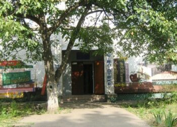 Одеська бібліотека відмовилась від імені відомого поета | Надзвичайні події Одесса та область