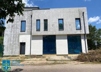 В Одесі чоловік незаконно збудував двоповерхову будівлю | Надзвичайні події Одесса та область