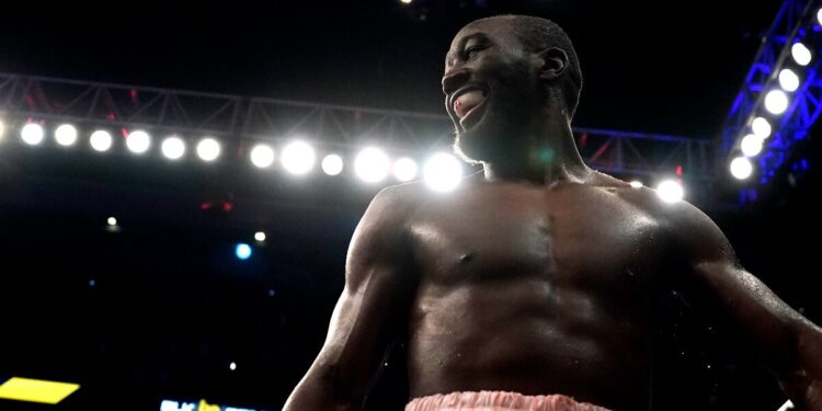 Кроуфорд пожелал, чтобы Эминем вывел его на поединок со Спенсом. Рэпер ответил согласием