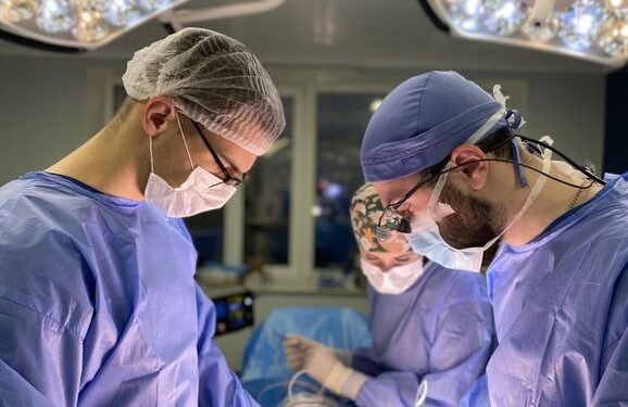 Львовские трансплантологи первыми в Украине задействовали специальный аппарат для пересадки почки